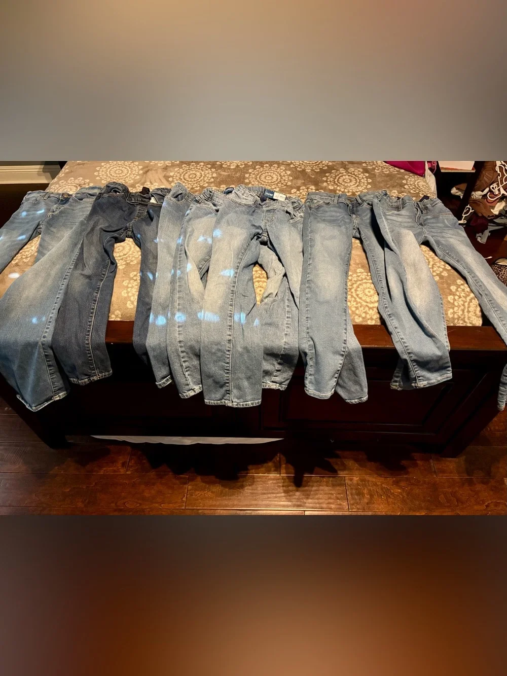 Girls Denim Jeans - 7 pair Old Navy Jeans.